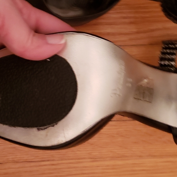 Shoes - Picture 3 of 3